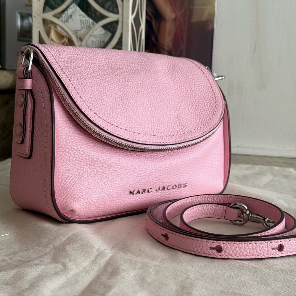 New The Perfect Size Marc JacobsThe Groove 2.0 MiniMessenger Bag